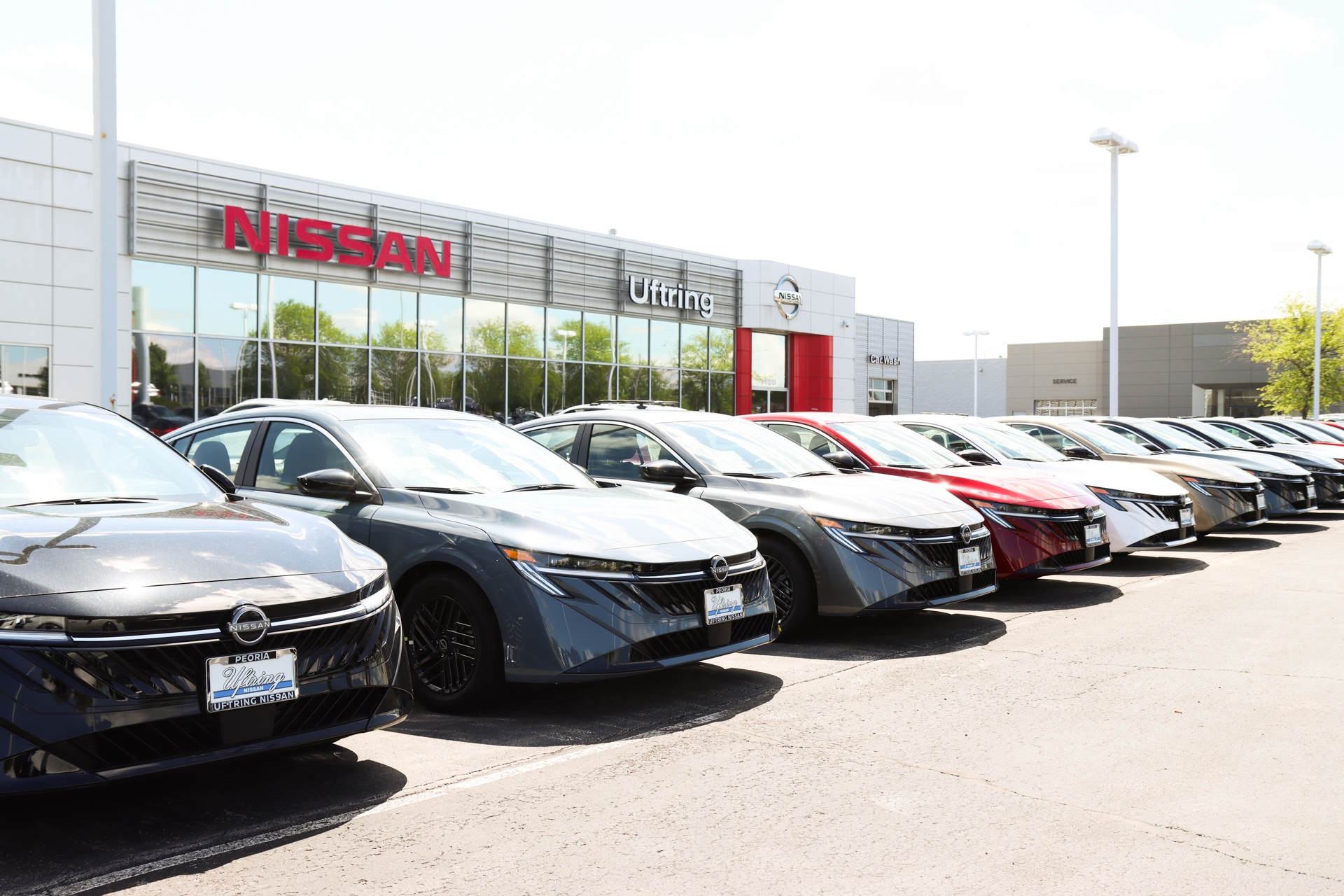 Uftring Nissan Peoria IL