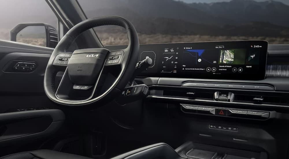 Black dash in a 2027 Kia Telluride.