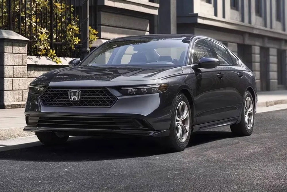 2026 Honda Accord vs. 2026 Hyundai Elantra