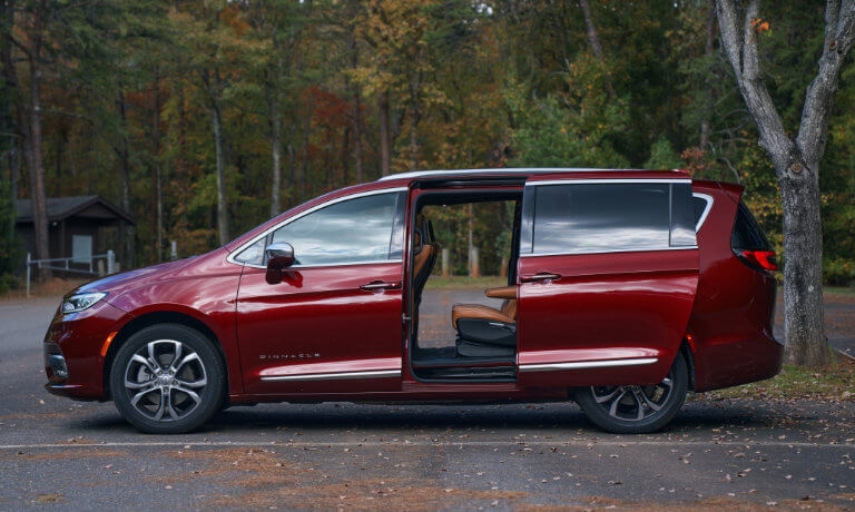 2026 Chrysler Pacifica side view with doors open