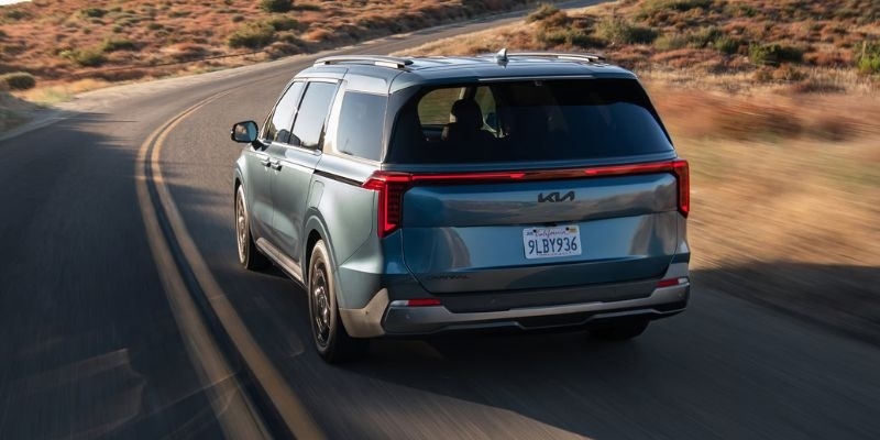  2026 Kia Carnival MPV performance