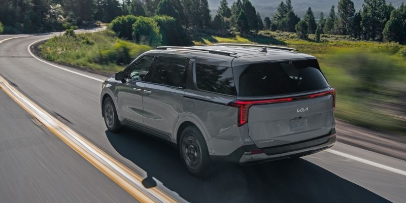 2025 Kia Carnival MPV technology