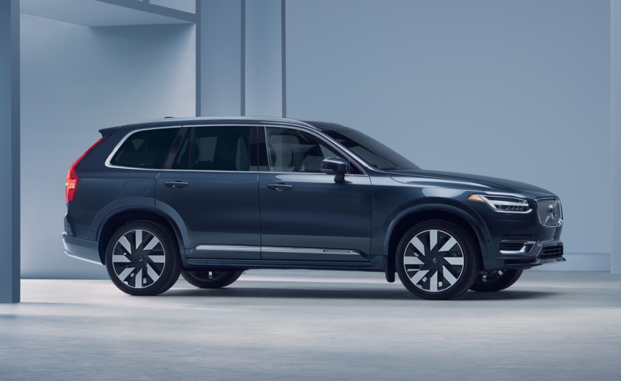 2025 Volvo XC90 Plug-In Hybrid
