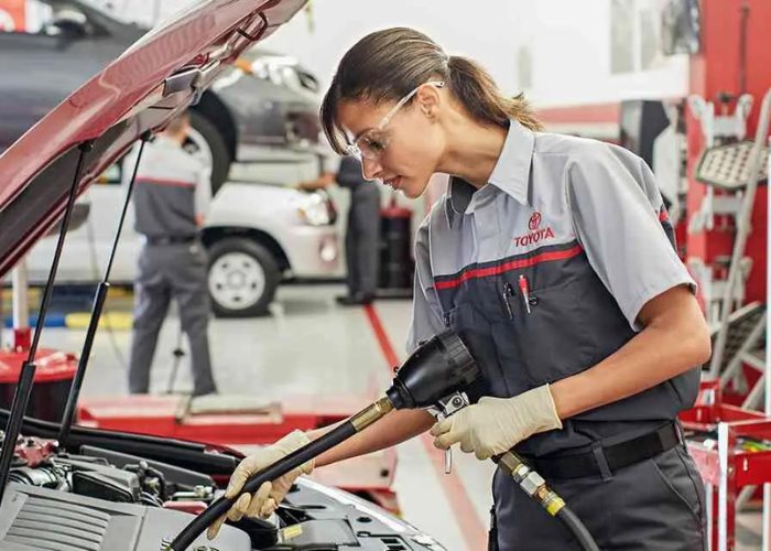 Toyota Dealer Manchester, CT - Toyota Service