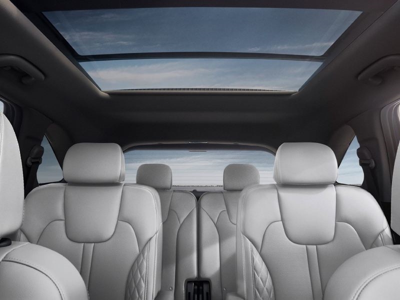 2026 KIA Sorento Hybrid Interior