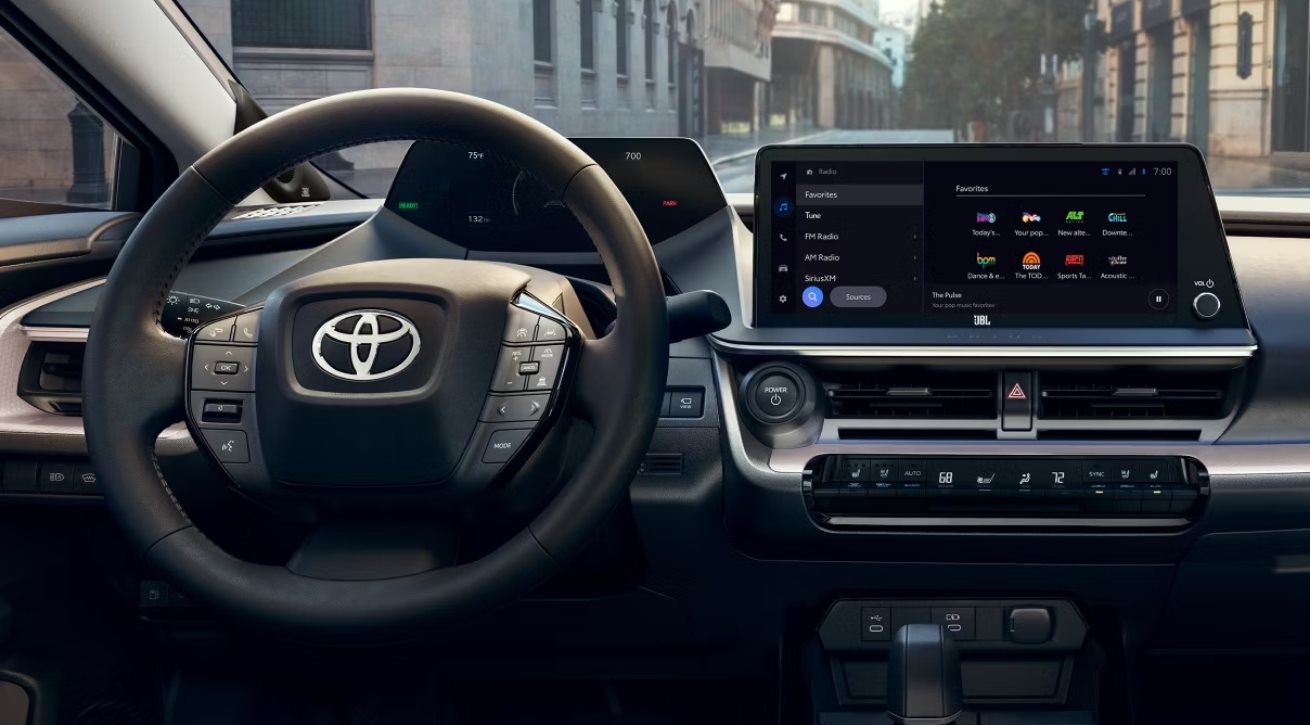 Toyota Prius Research in Scottsdale, AZ | Toyota Dealer | Right Toyota