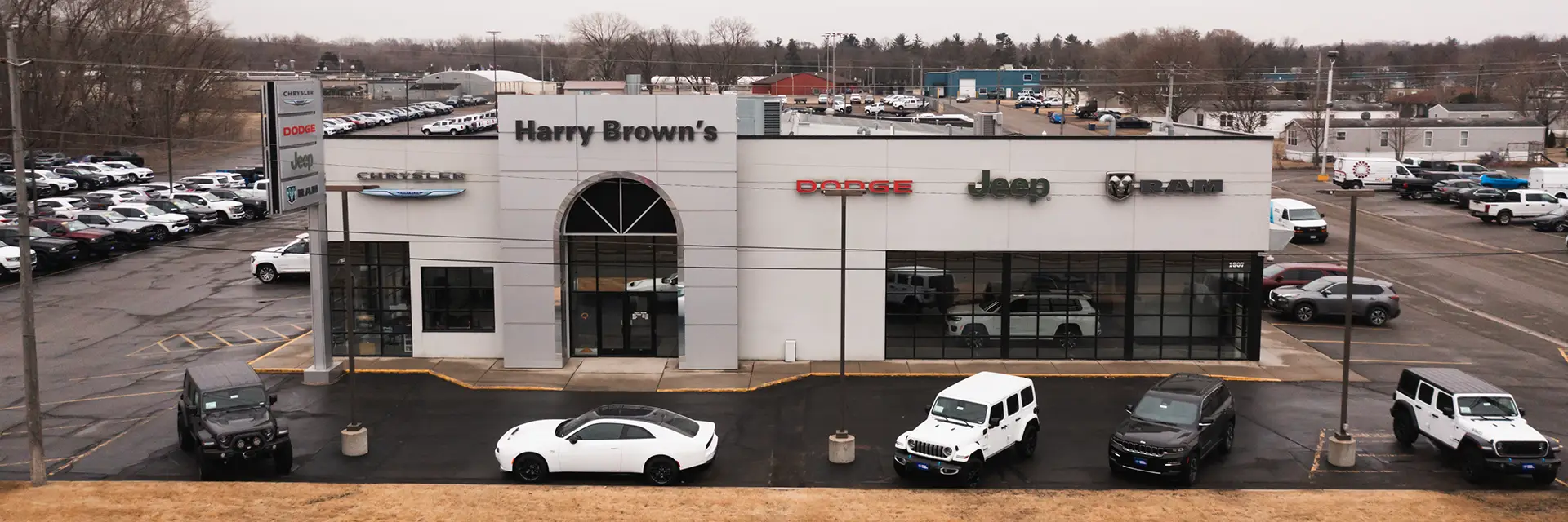 Harry Brown's Chrysler Dodge Jeep Ram Faribault MN