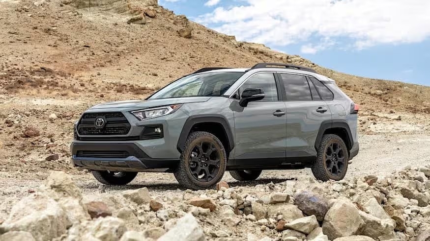 2024 Nissan Rogue vs. 2024 Toyota RAV4