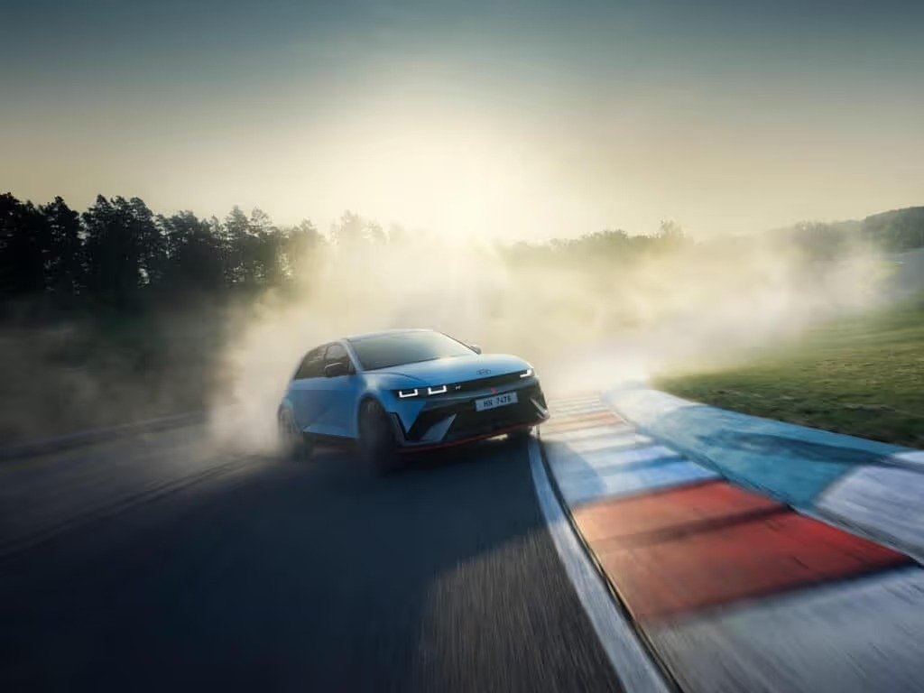 2025 hyundai ioniq 5 n drifting on the track
