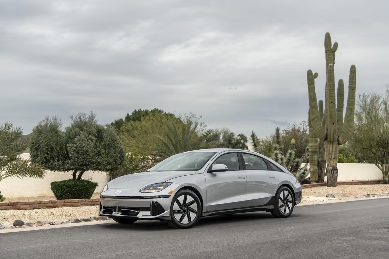 2024 Hyundai IONIQ 6 
