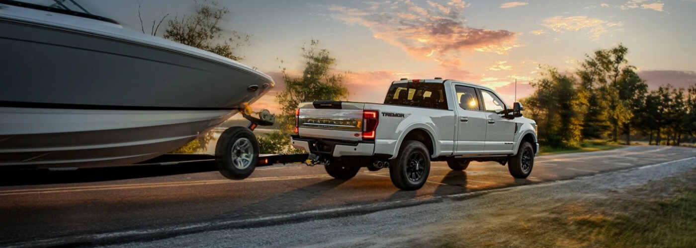 2022 Ford F-250 Towing Boat