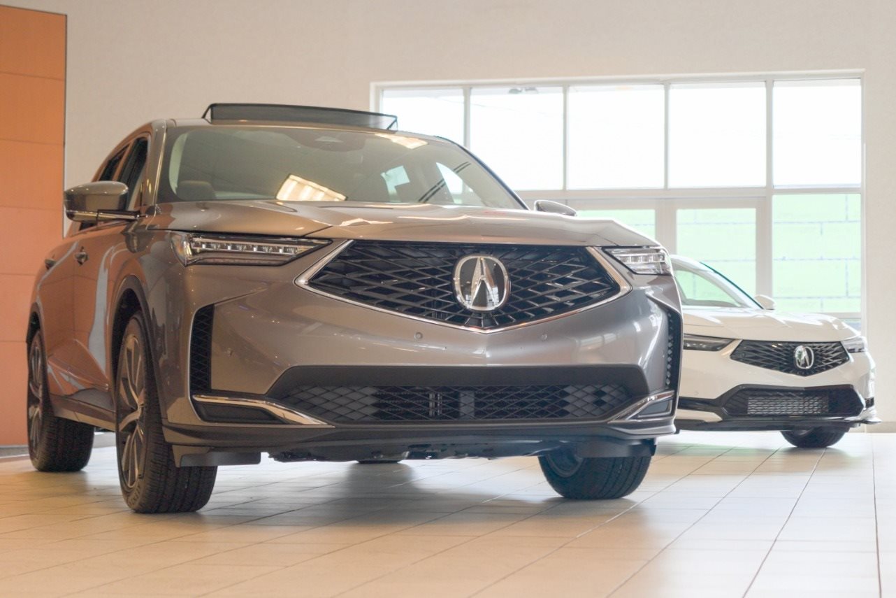 Acura Vehicles in Showroom