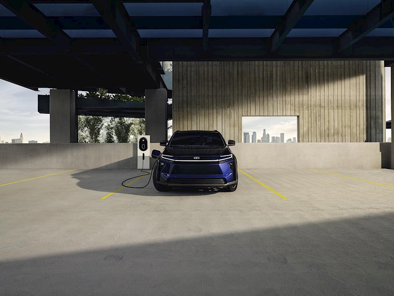 DC fast charging station