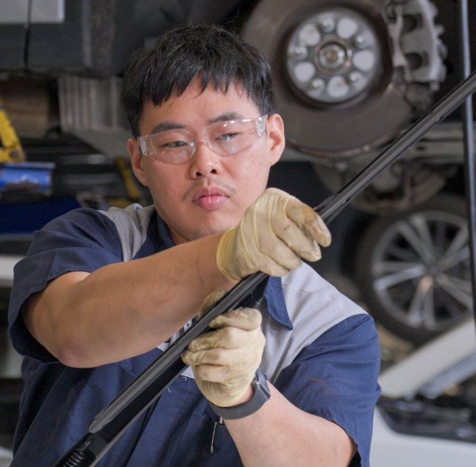 Service Tech