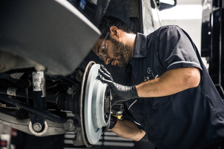 Mercedes-Benz of Elmbrook Waukesha WI