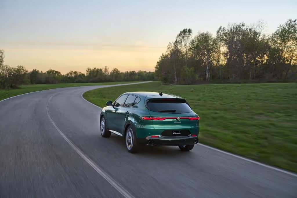 2024 Alfa Romeo Tonale Standard AWD