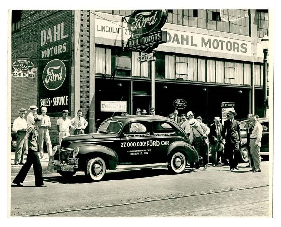 Dahl Motors exterior in downtown Davenport Iowa