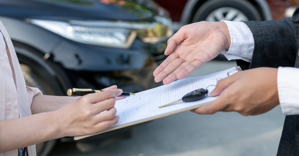 Toyota Lease vs. Buy: Which Option Is Right for You? - Financing