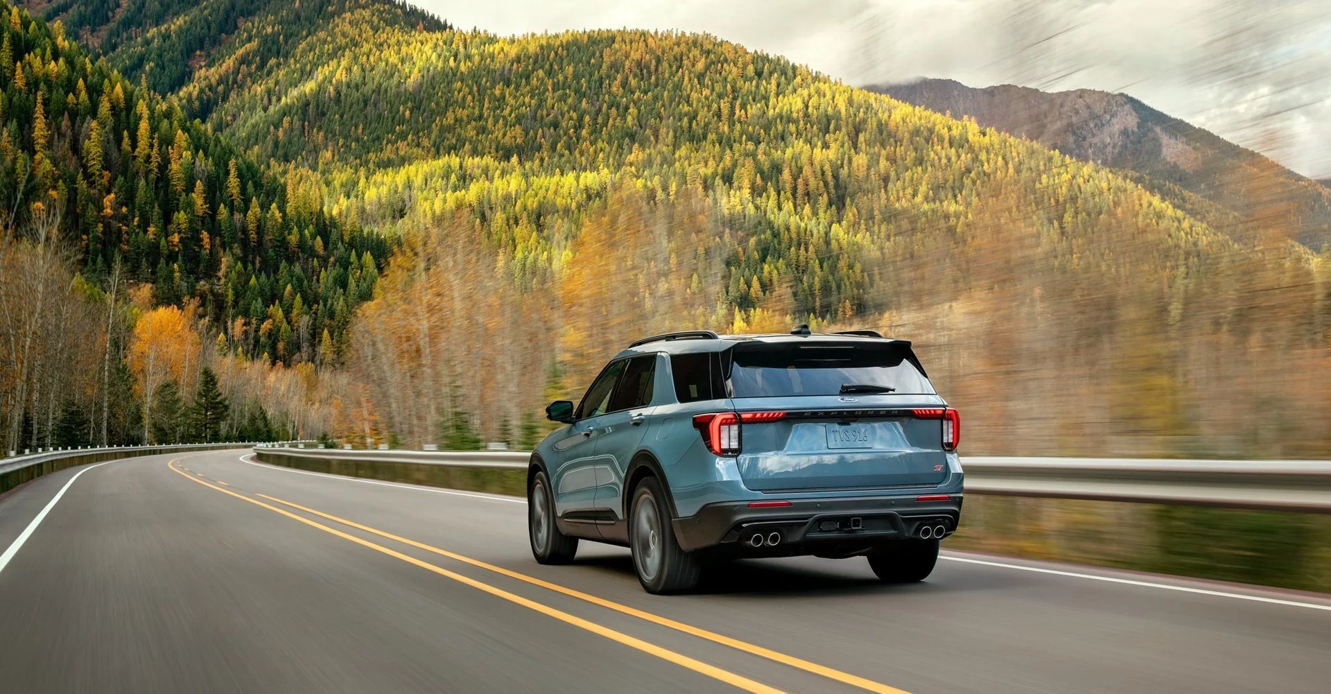 Ford Explorer on a highway, the three-row SUV for Oak Grove KY families near Fort Campbell
