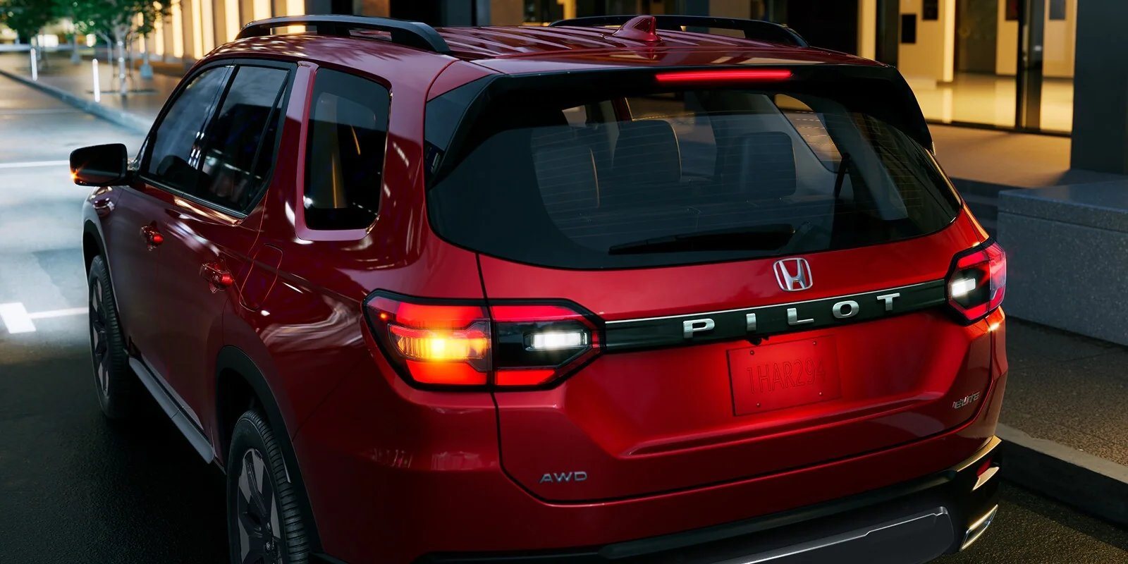 2026 Honda Pilot Elite in a city setting, available to Murfreesboro, TN buyers