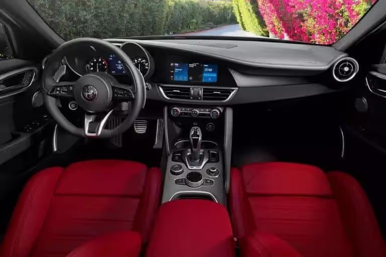 Surround yourself in the Giulia