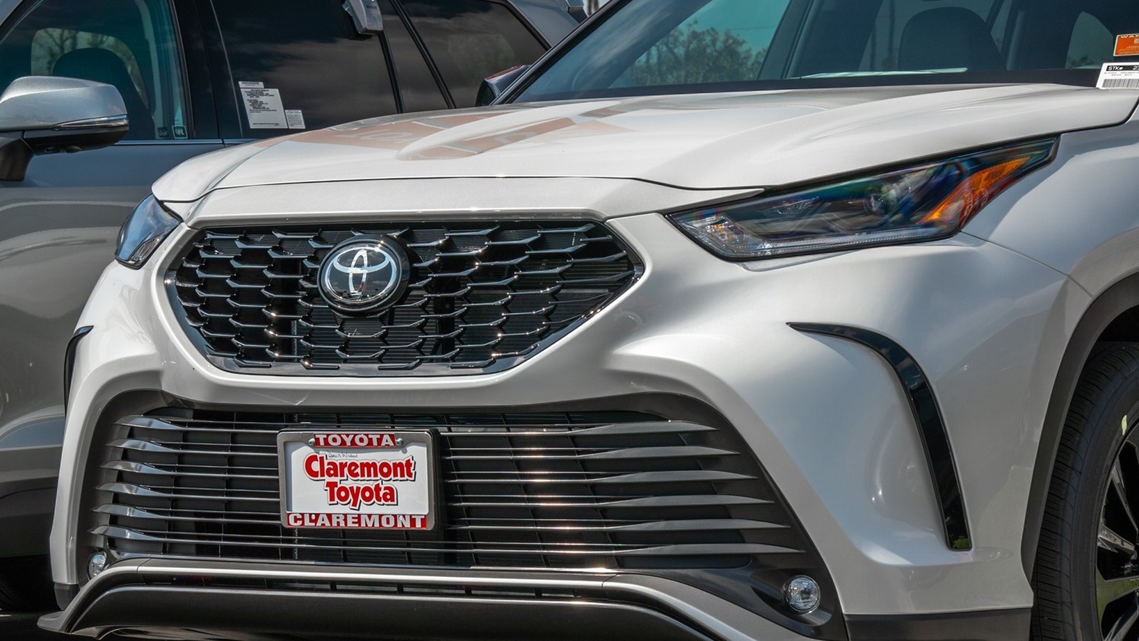 2026 Toyota Highlander exterior side profile at Claremont Toyota in Los Angeles County