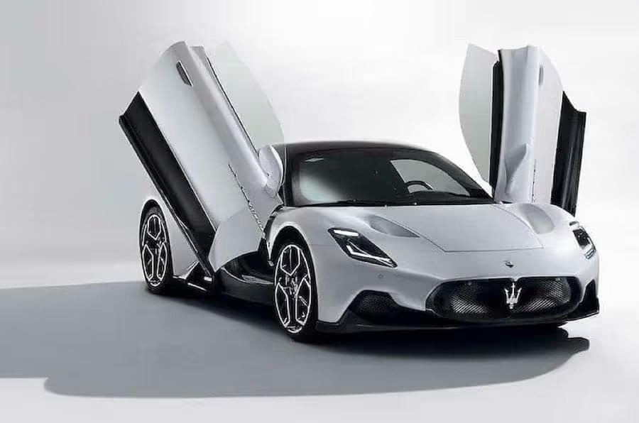 Maserati MC20 Engine and Performance
