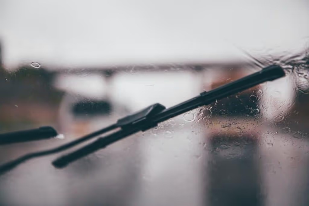 Signs To Change Your Wiper Blades