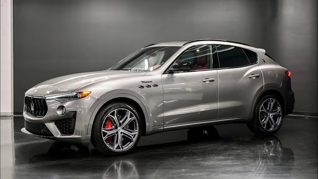 Marvels of Maserati Engineering: Levante vs Grecale