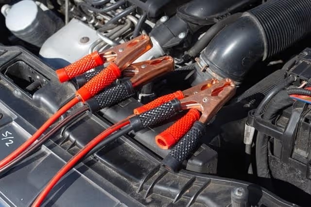 Do you know when to check your car battery? Do you know how to test your car battery?