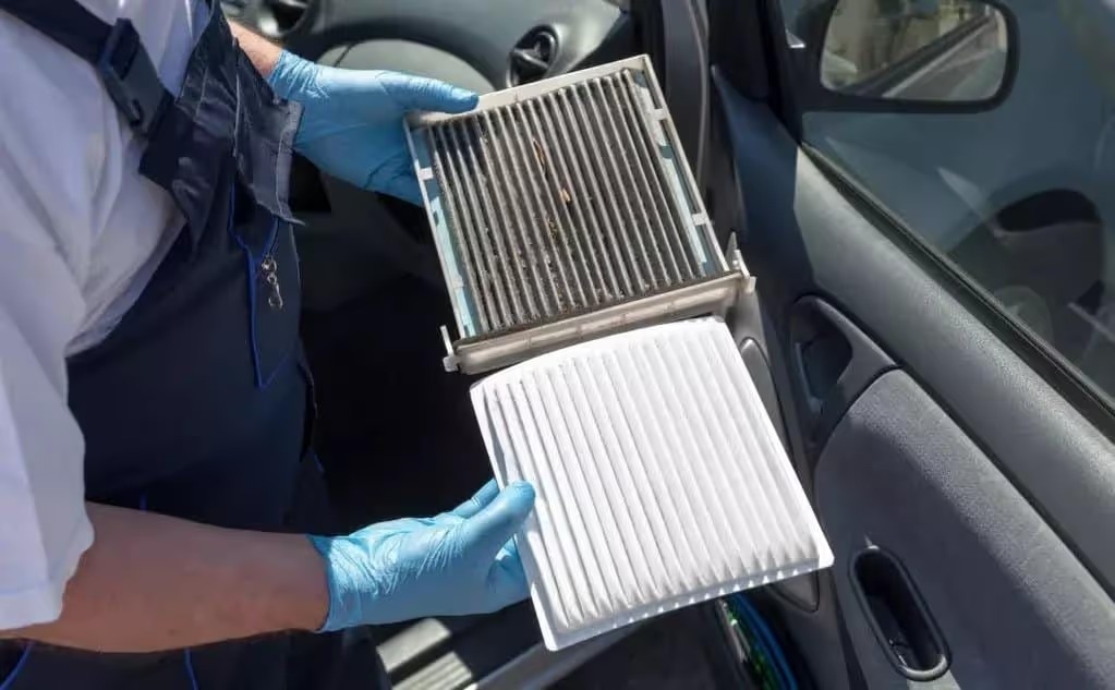 Beginner Car Maintenance - Changing Your Cabin Air Filter