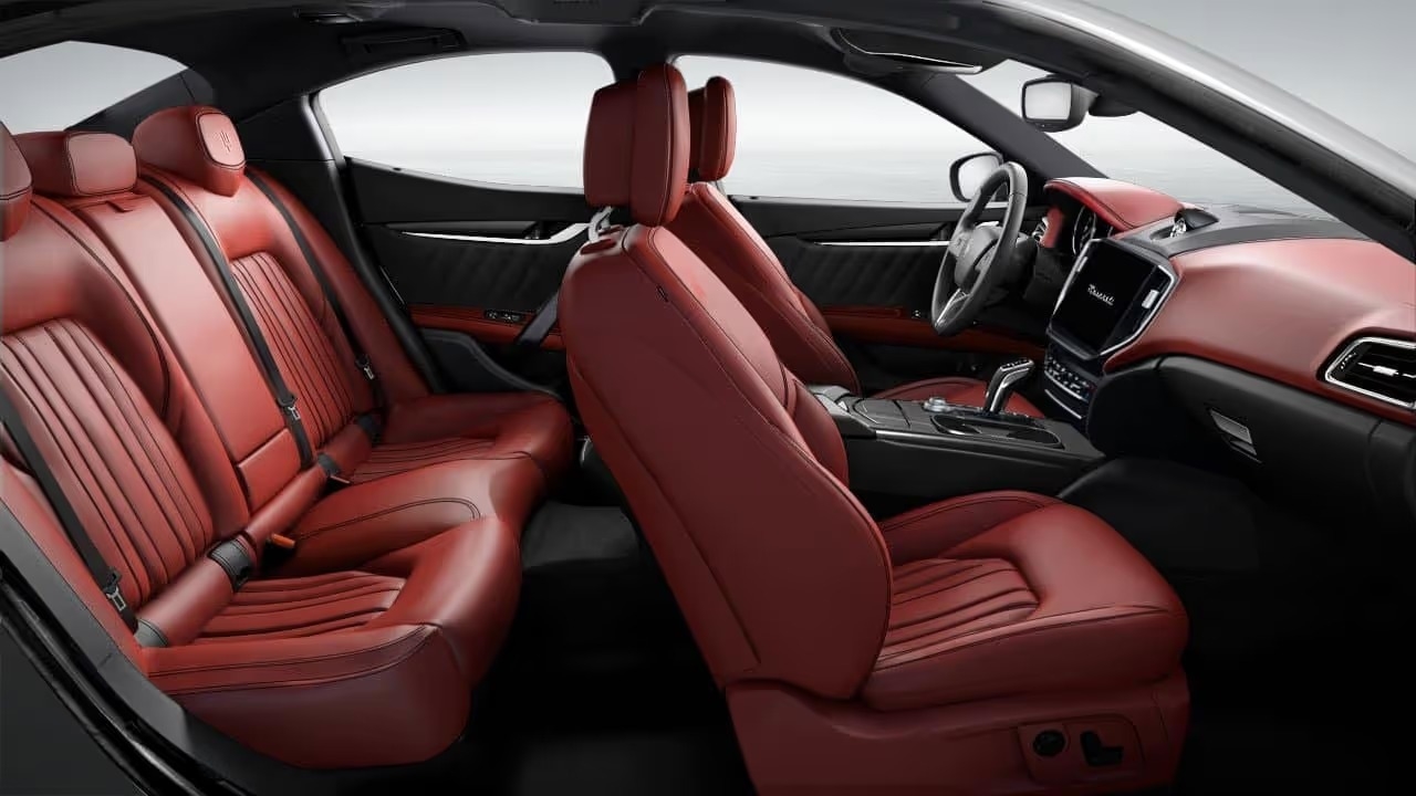 New 2023 Maserati Ghibli