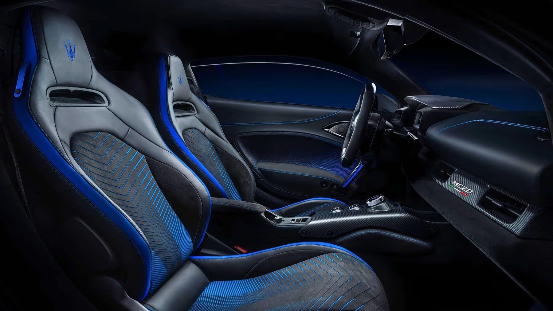Maserati GranTurismo interior
