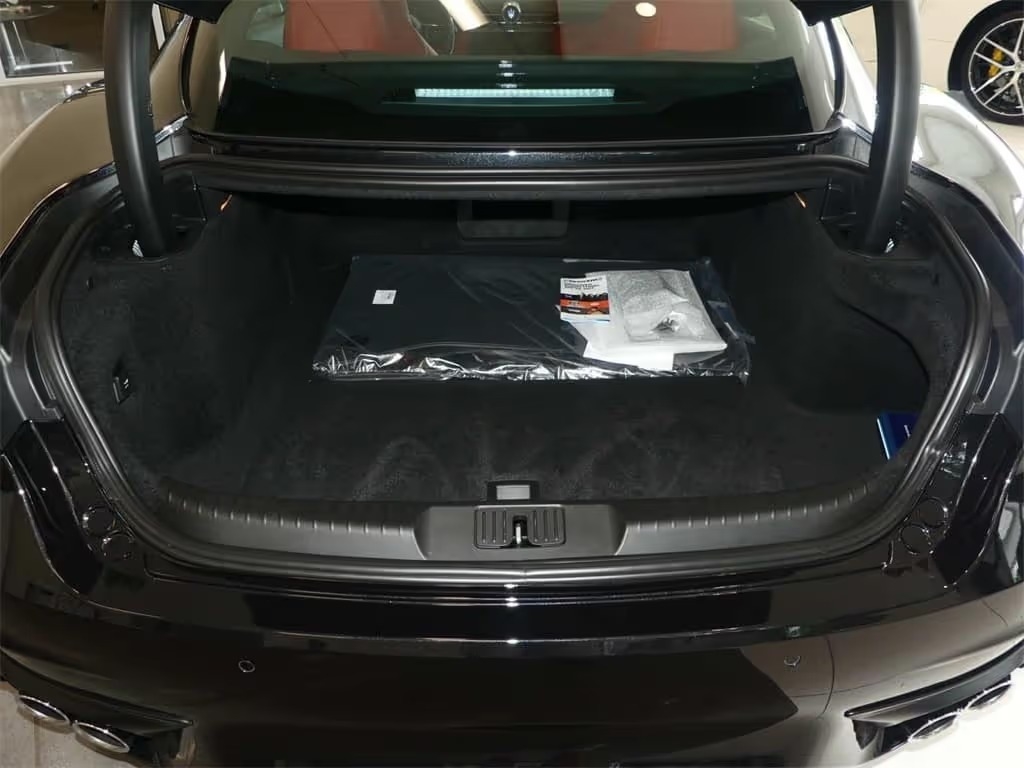 2024 Maserati GranTurismo Trofeo Trunk and Cargo Space
