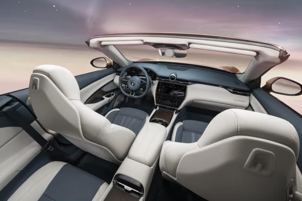 Maserati GranCabrio Folgore Interior