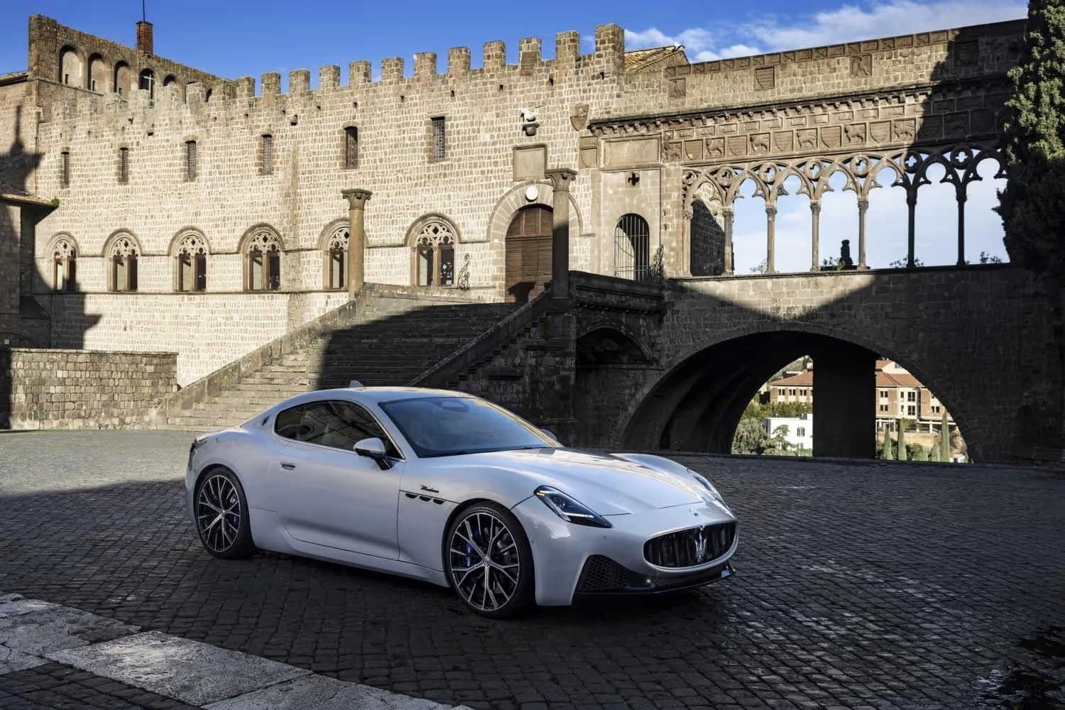 Maserati GranTurismo Modena