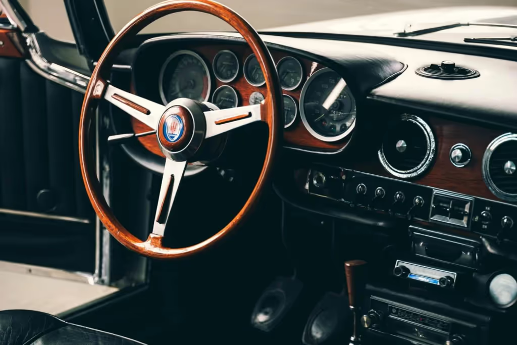 Maserati Quattroporte interior