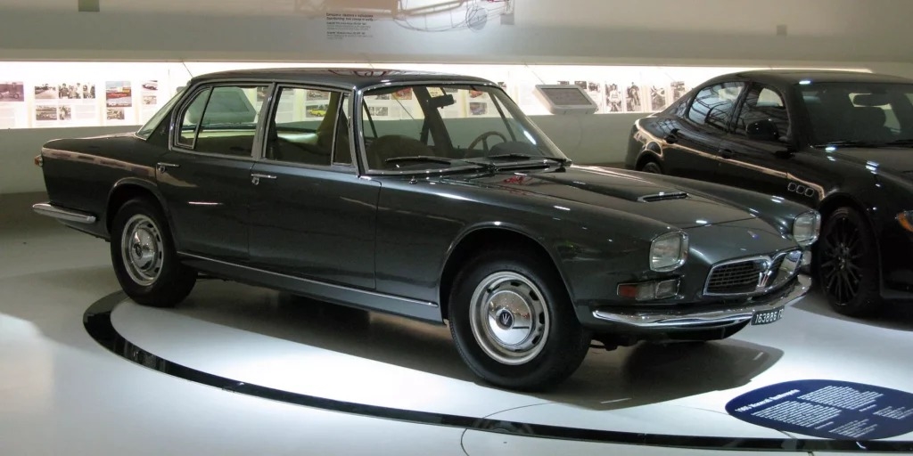  original Maserati Quattroporte (Tipo AM107)
