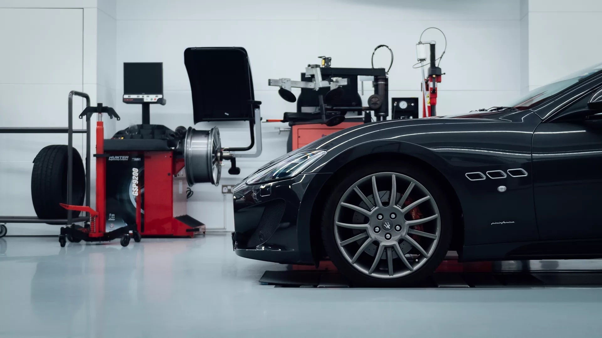 Maserati of Central New Jersey service department in Edison, NJ