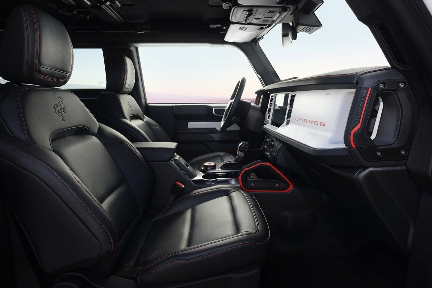 2025 Ford Bronco vs 2025 Toyota 4Runner