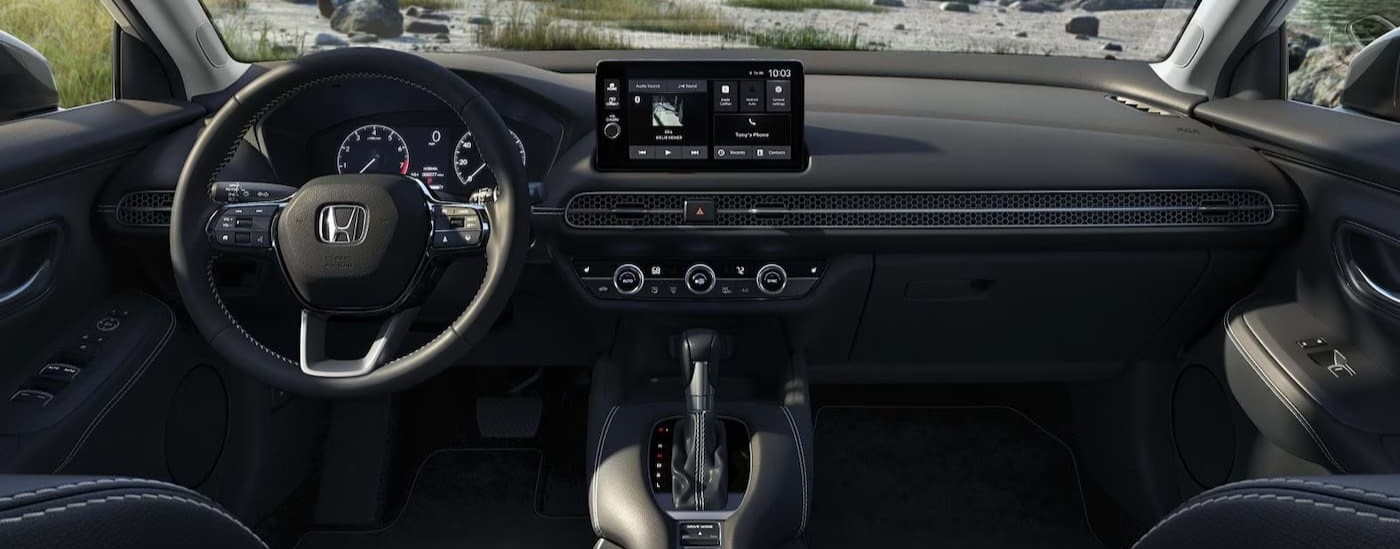 Black dash in a 2027 Honda HR-V.
