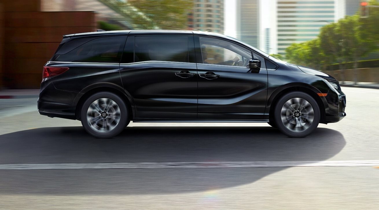 2027 Honda Odyssey photo 5 of 12
