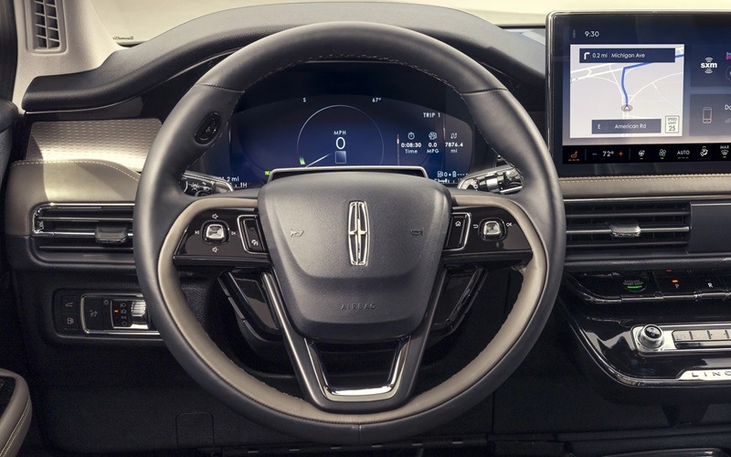 Lincoln Corsair Innovation