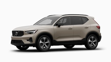 2026 Volvo XC40 Plus Trim