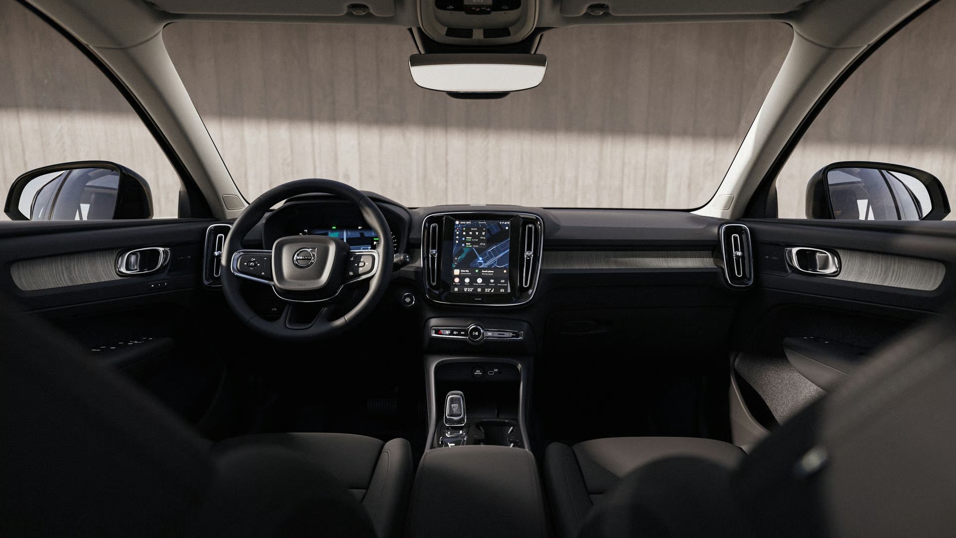Volvo XC40 B5 Plus Safety