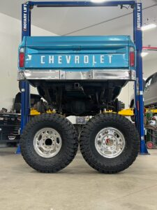 Custom vehicle build