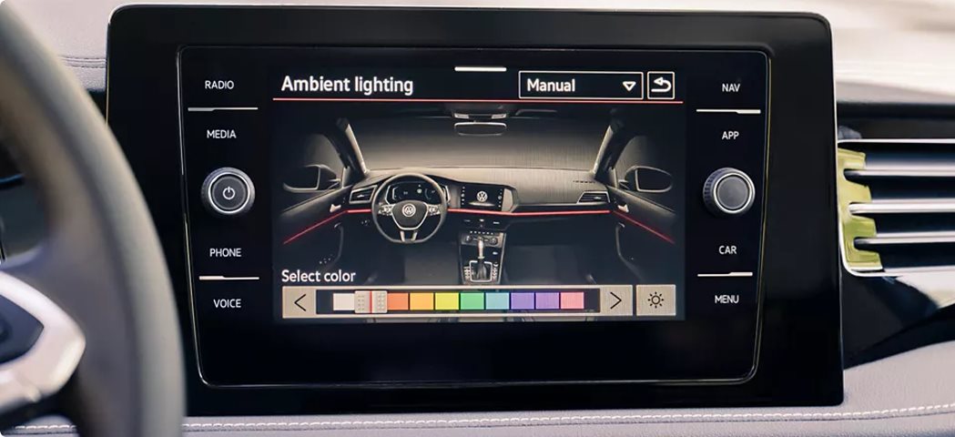 Touchscreen showing the ambient lighting color menu in the Volkswagen Jetta