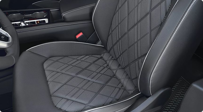 Quilted, perforated leather front seat in the Volkswagen Atlas