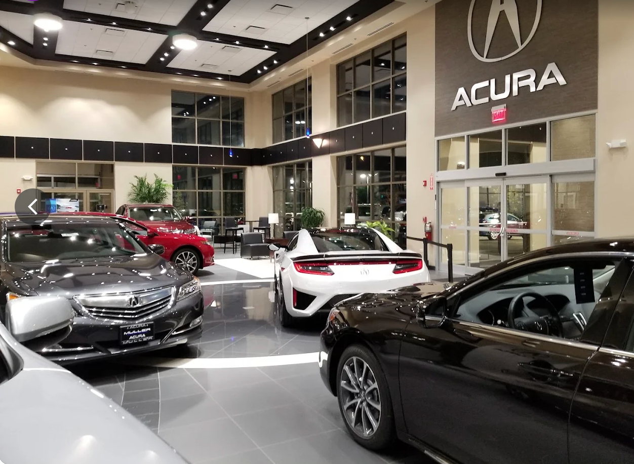 Muller's Woodfield Acura showroom interior