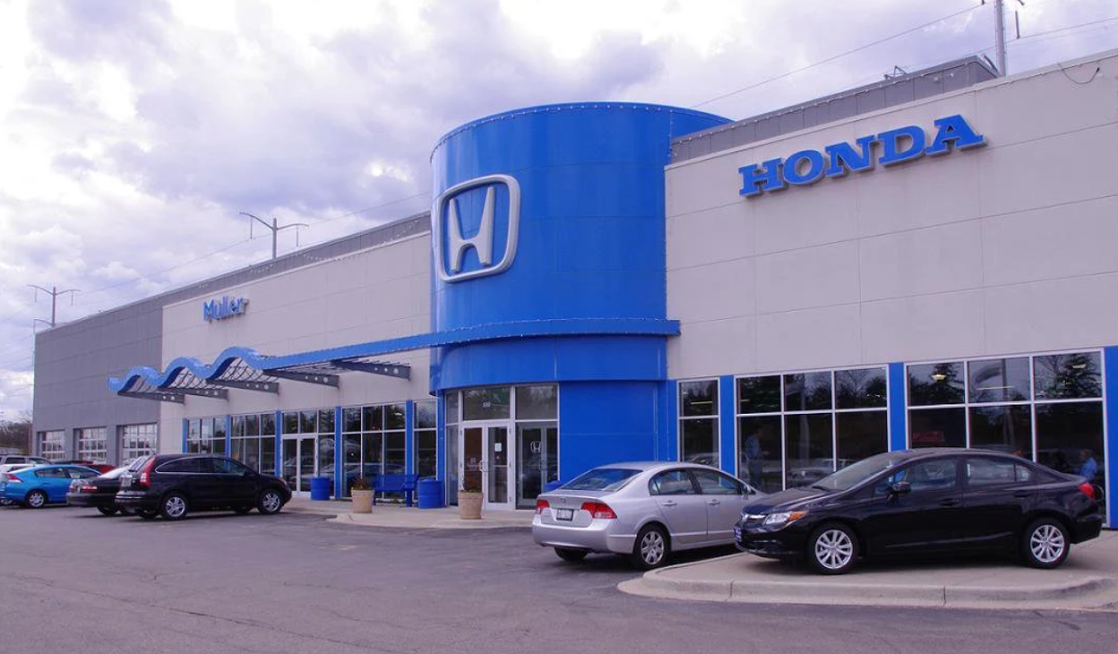 Muller Honda dealership exterior